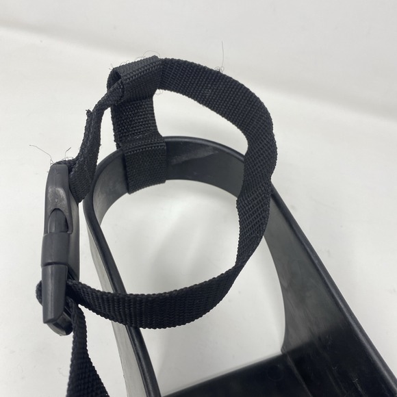 Outcast Sporting Gear Float Tube Kick Fins 20"x9" Black Adjustable Straps - Picture 8 of 9